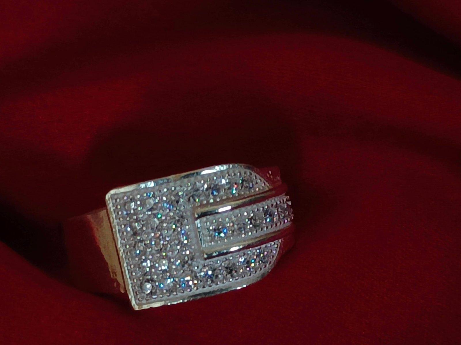Charles Finger Ring