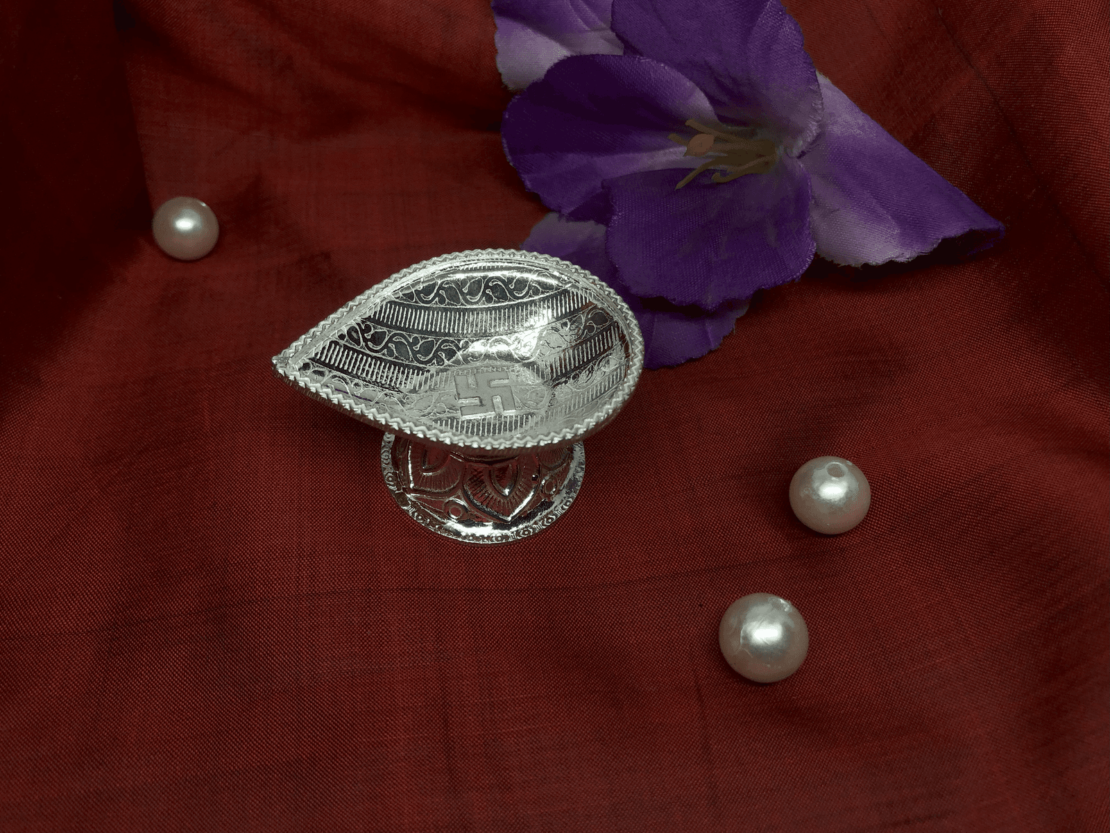 Stand Diya/Pradip with Swastik