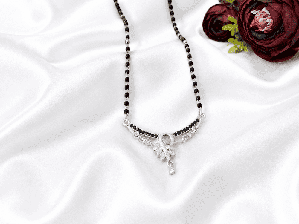 Manvi Mangalsutra