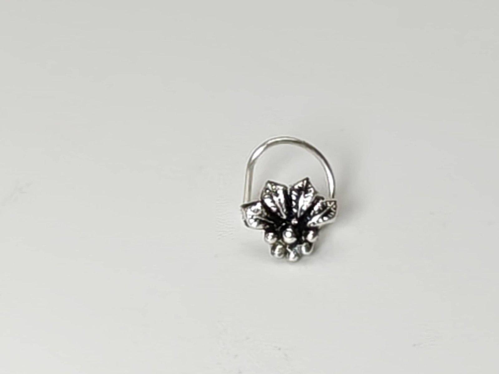 Mahul Oxodised Nose Pin