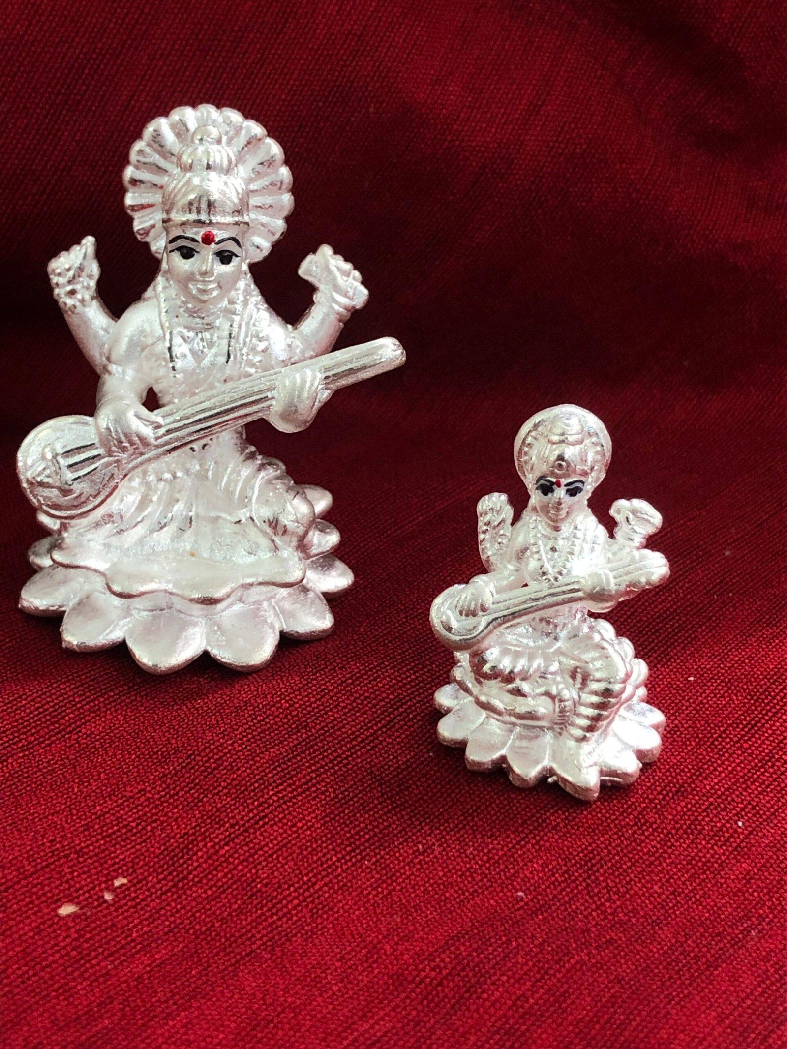 Meena Saraswati / सरस्वती Idol view 2