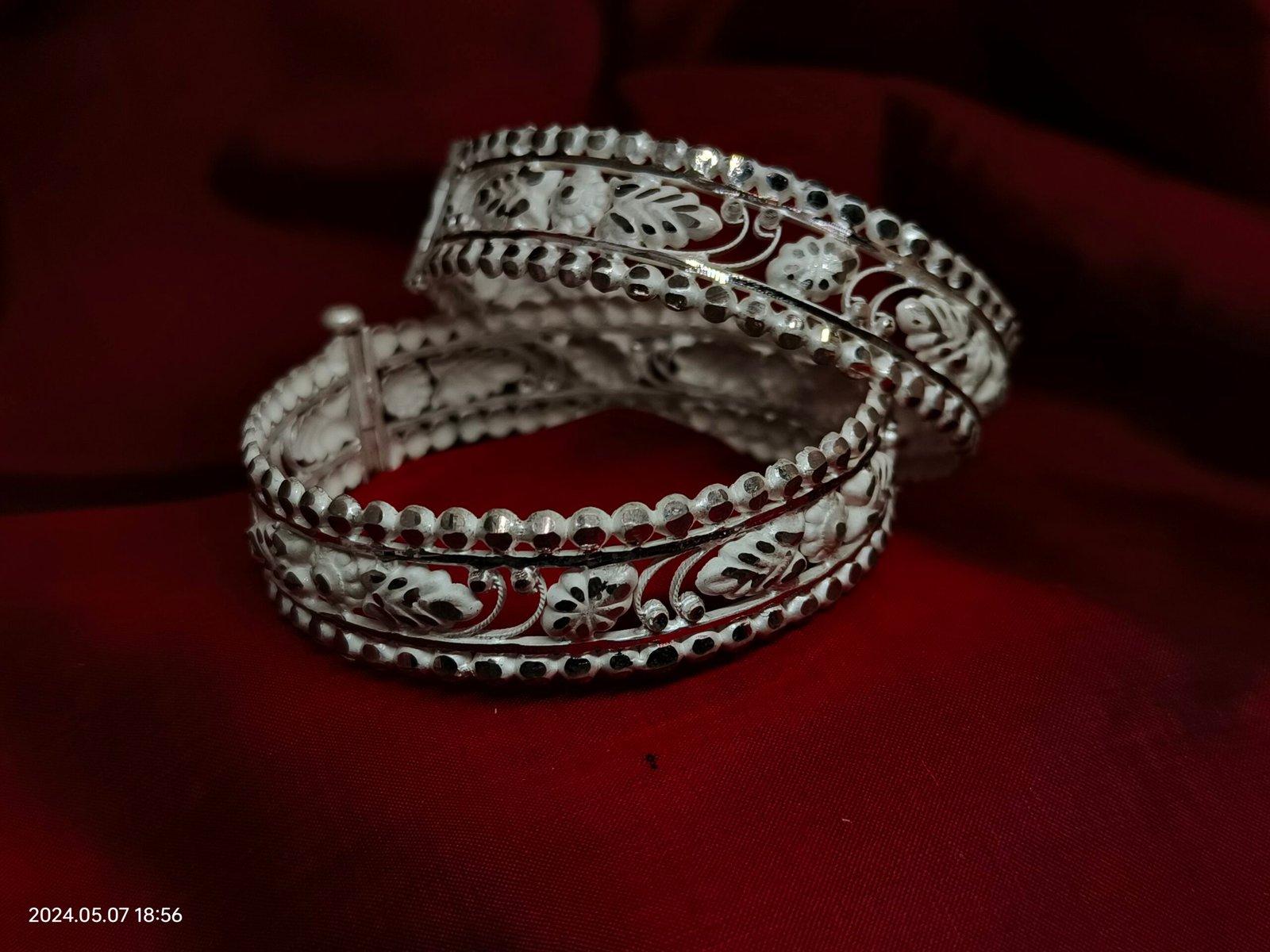 Pata Bahari Chur / Traditional Bangles for Women and Girls 2.8