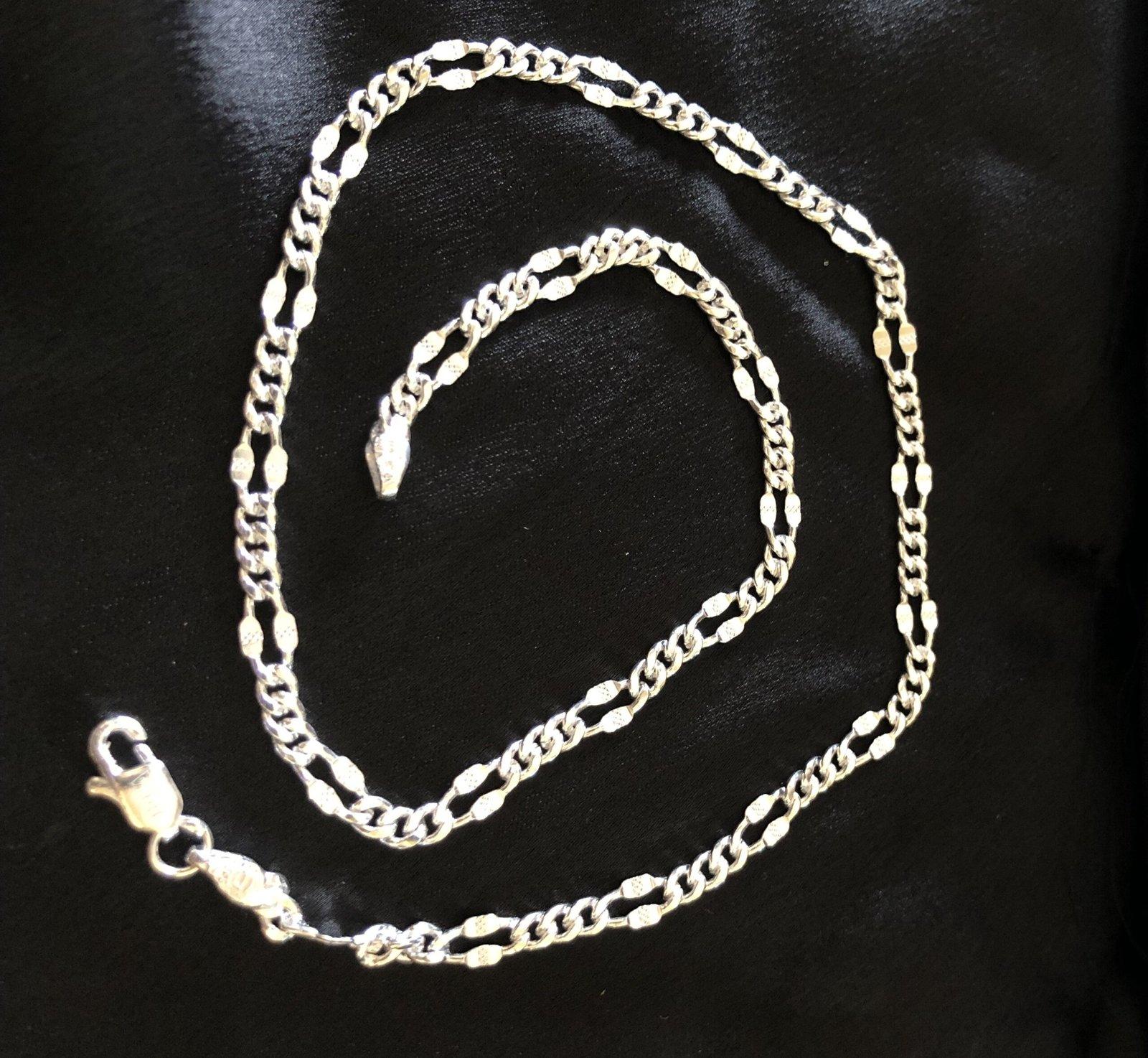 Prince Chain view 4