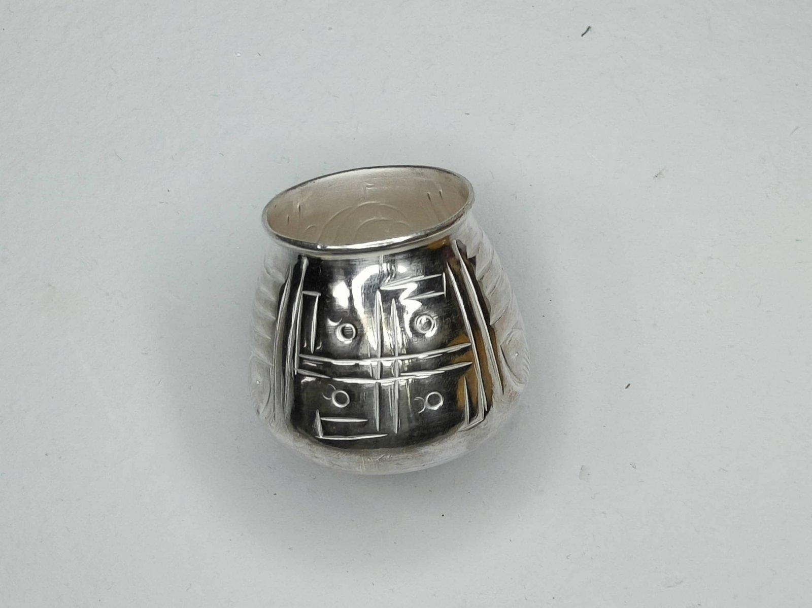 Silver Kunke view 3